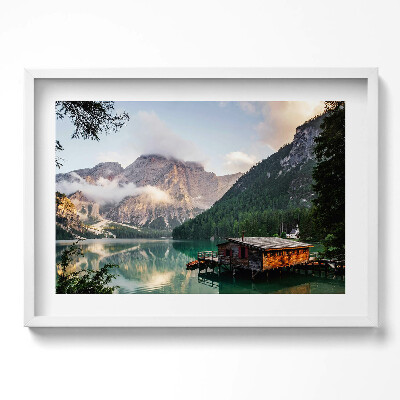 Tablou living cu rama excepţional O casă pe un lac în munți