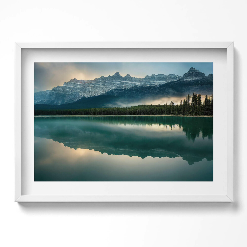 Tablou living cu rama excepţional Peisaj cu lac, pădure și munți