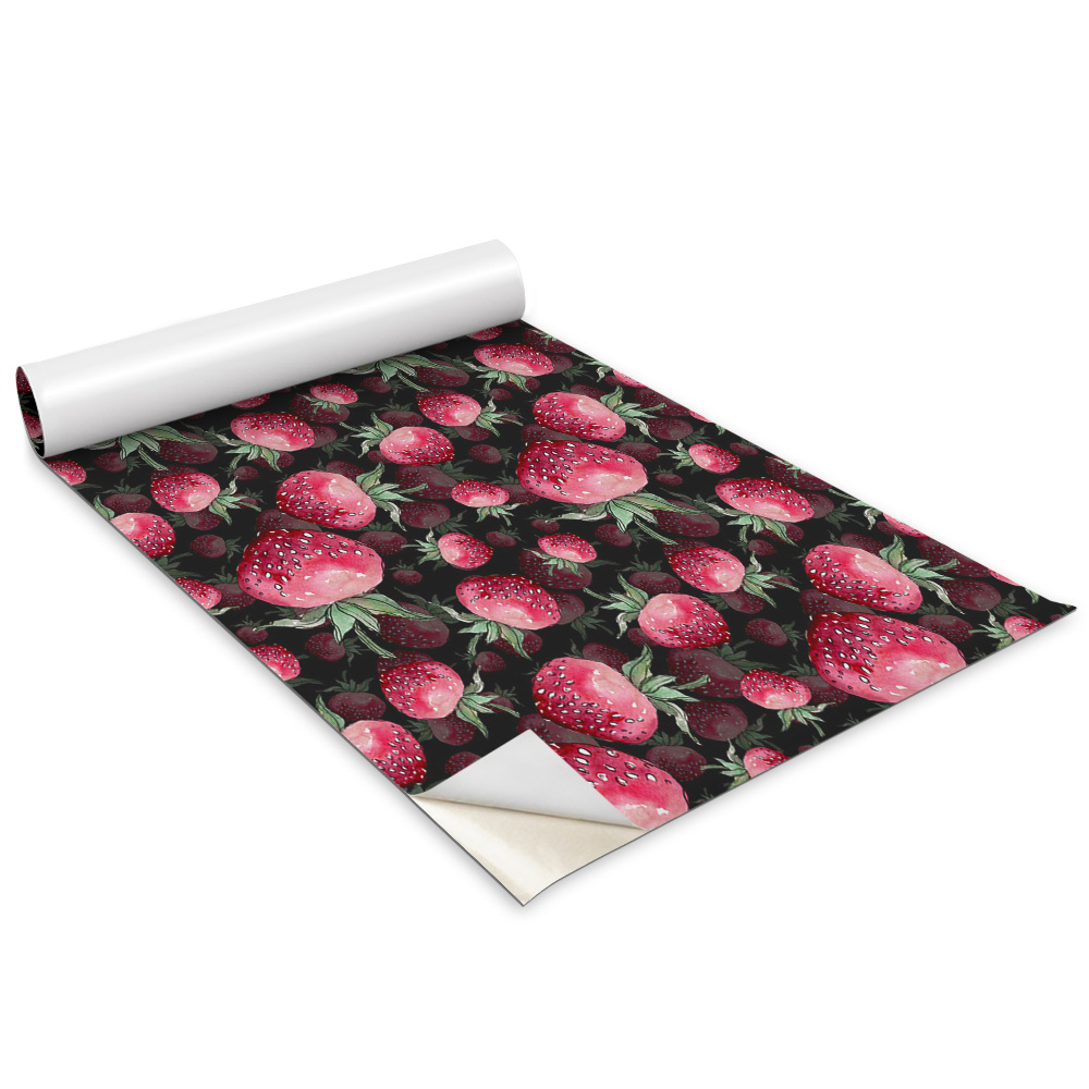 Autocolante mobila copii Căpșuni de desene animate