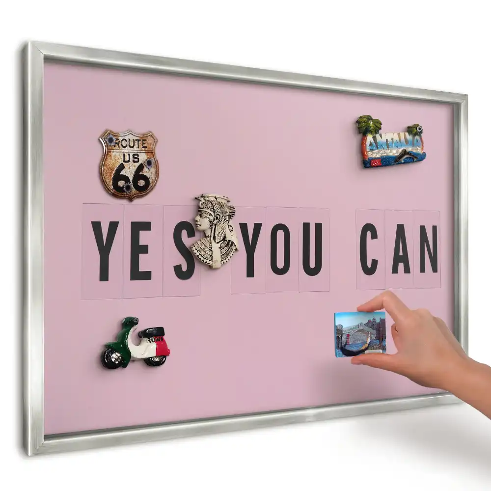 Panou magnetic înrămat cu design litere motivaționale roz