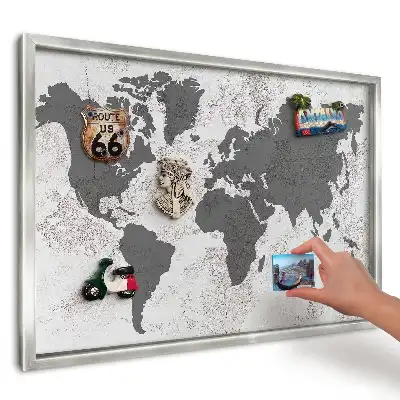 Panou magnetic înrămat cu hartă și fundal delicat