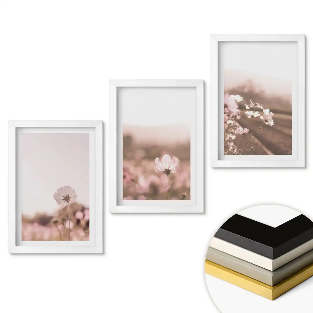 Set 3 tablouri dormitor Flori în nuanțe delicate de roz