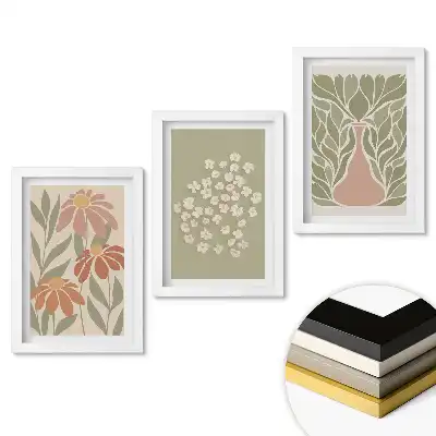 Set 3 tablouri pentru dormitor cu inspirații florale în culori delicate