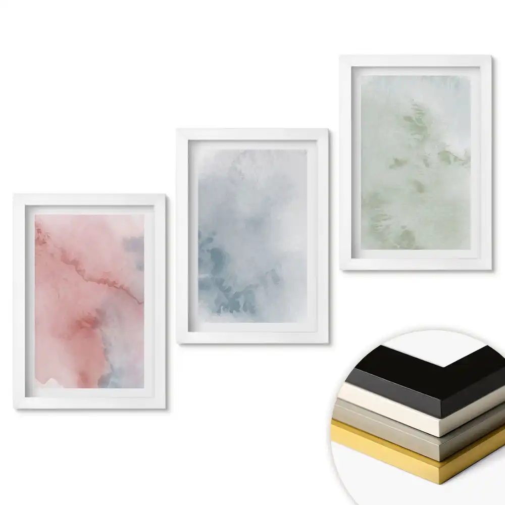 Set de 3 tablouri pentru dormitor cu acuarele abstracte în culori delicate