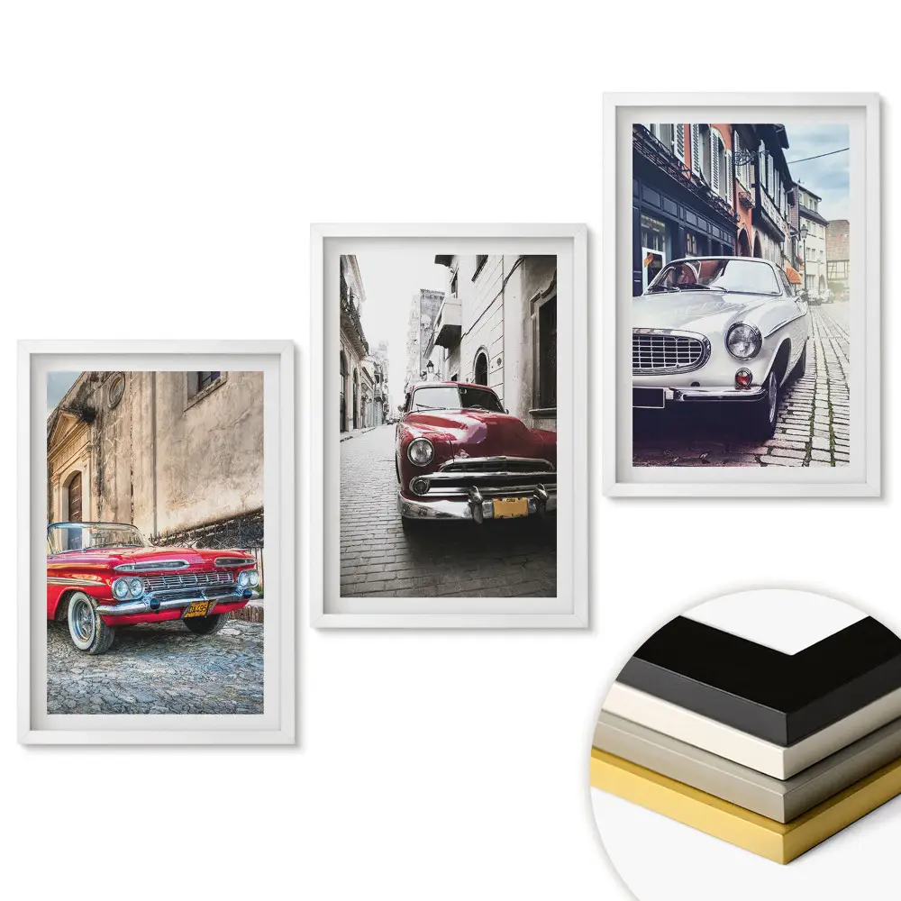 Set de 3 tablouri pentru living cu mașini clasice în peisaj urban