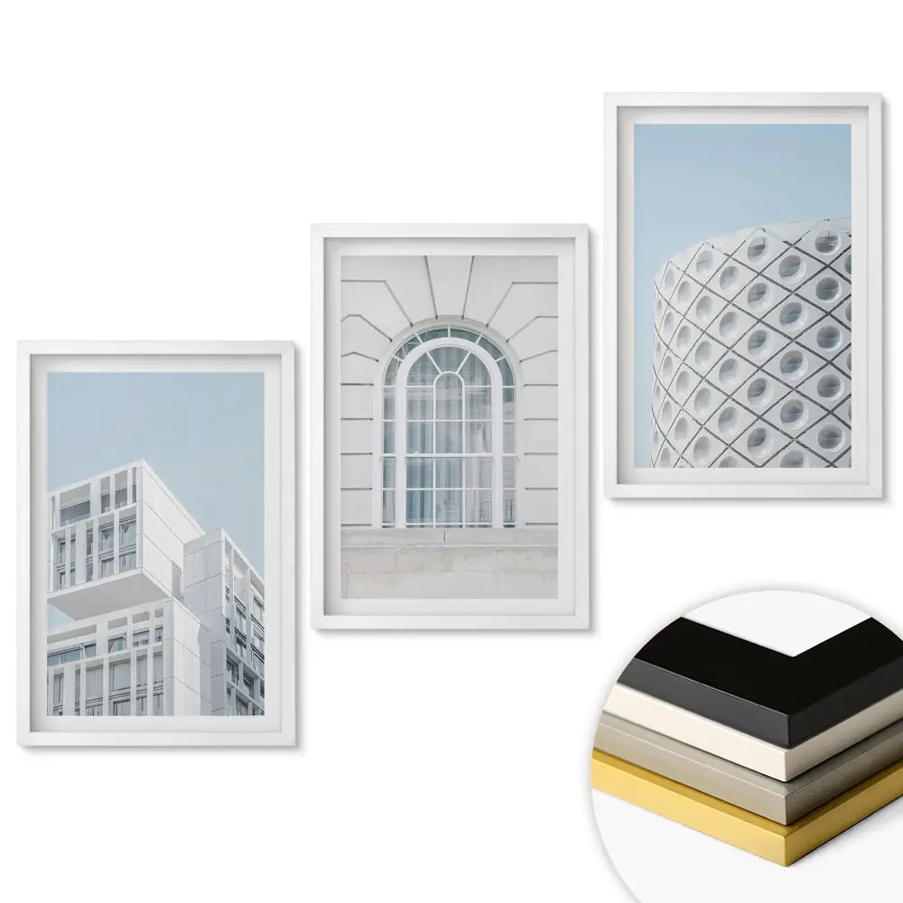 Set de tablouri pentru living cu arhitectură modernă în stil minimalist