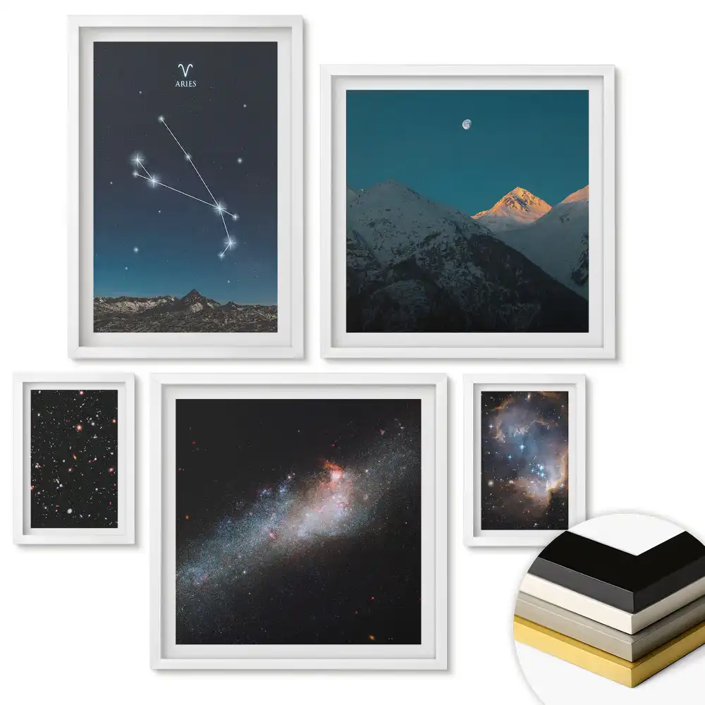 Set de tablouri înrămate cu peisaje cosmice și stele