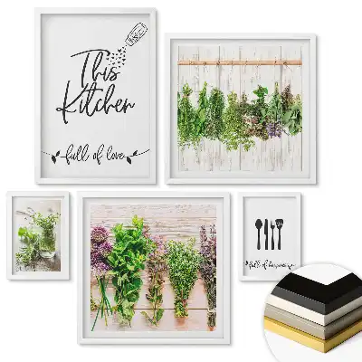Set de tablouri înrămate Ierburi aromatice într-o bucătărie plină de dragoste