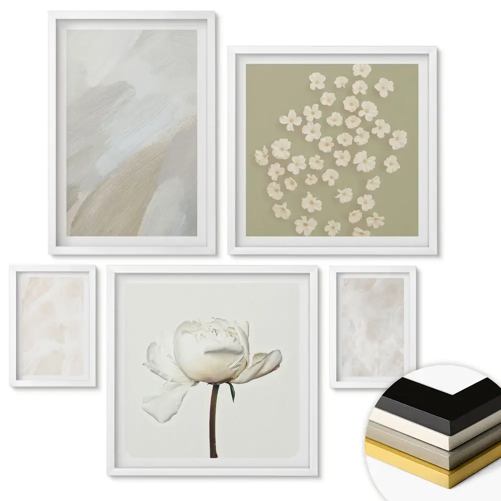 Set de 5 tablouri înrămate cu flori delicate și fundaluri subtile