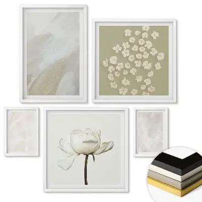 Set de 5 tablouri înrămate cu flori delicate și fundaluri subtile